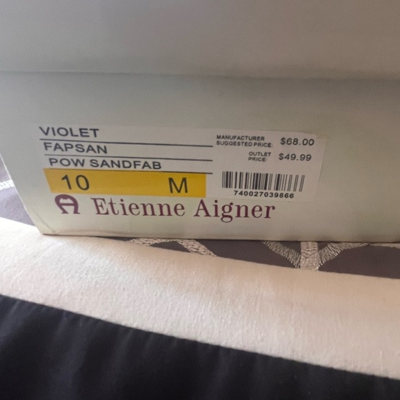 Etienne Aigner beige sandals size 10 - Picture 6 of 8